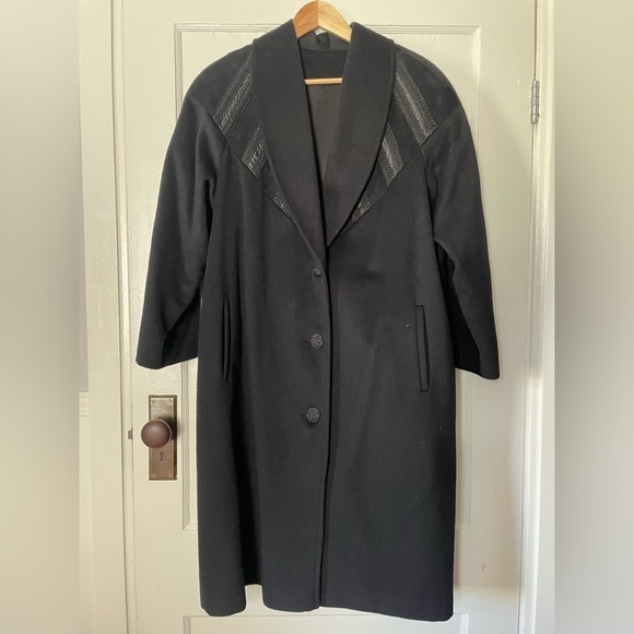 Vintage Superb Jackets & Blazers - Vintage 50s Superb Wool Overcoat with Shawl Collar